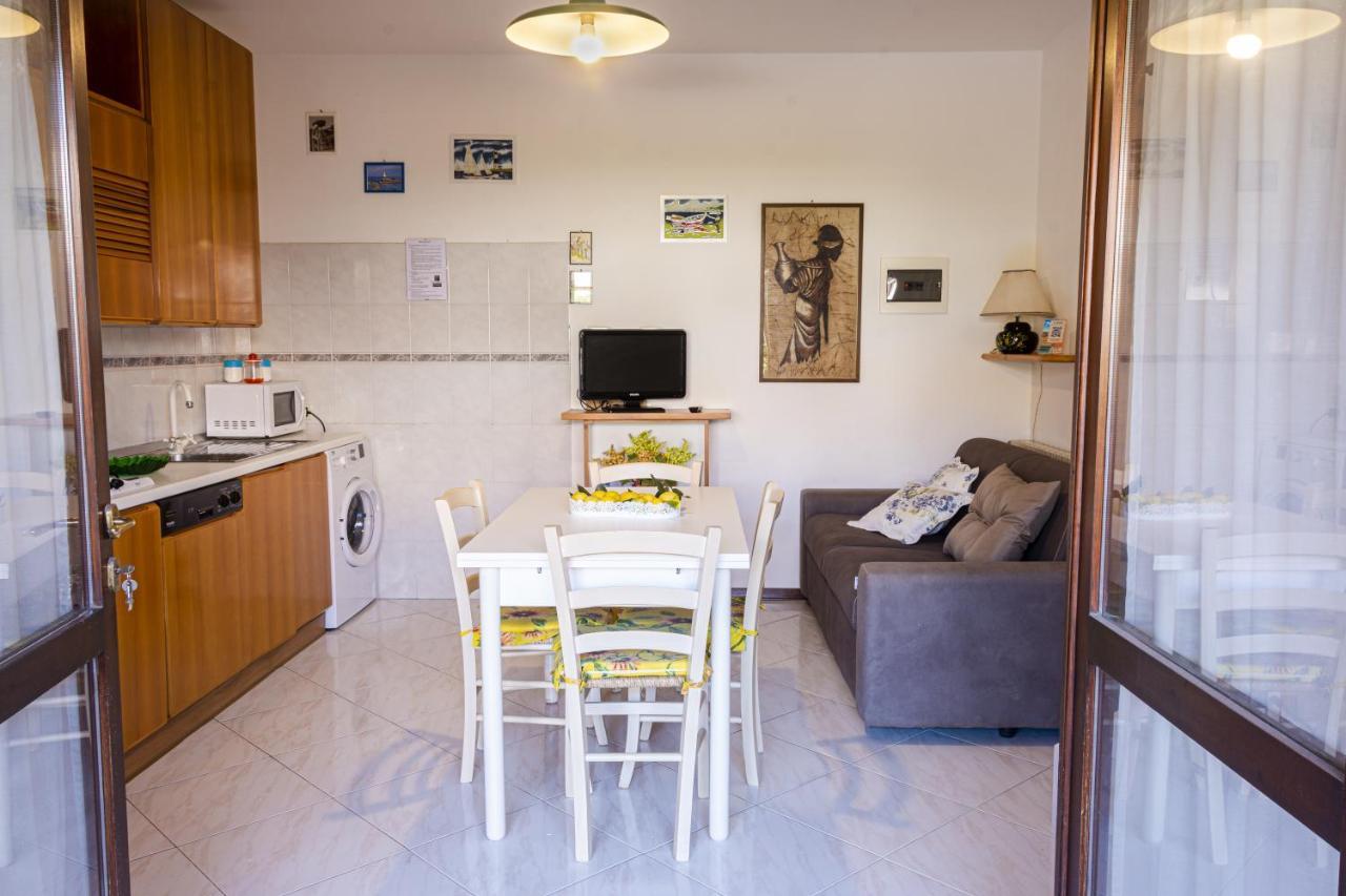 Appartamenti La Casina ポルト・アッズッロ エクステリア 写真