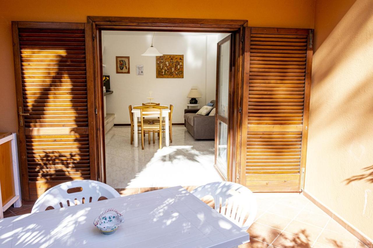 Appartamenti La Casina ポルト・アッズッロ エクステリア 写真