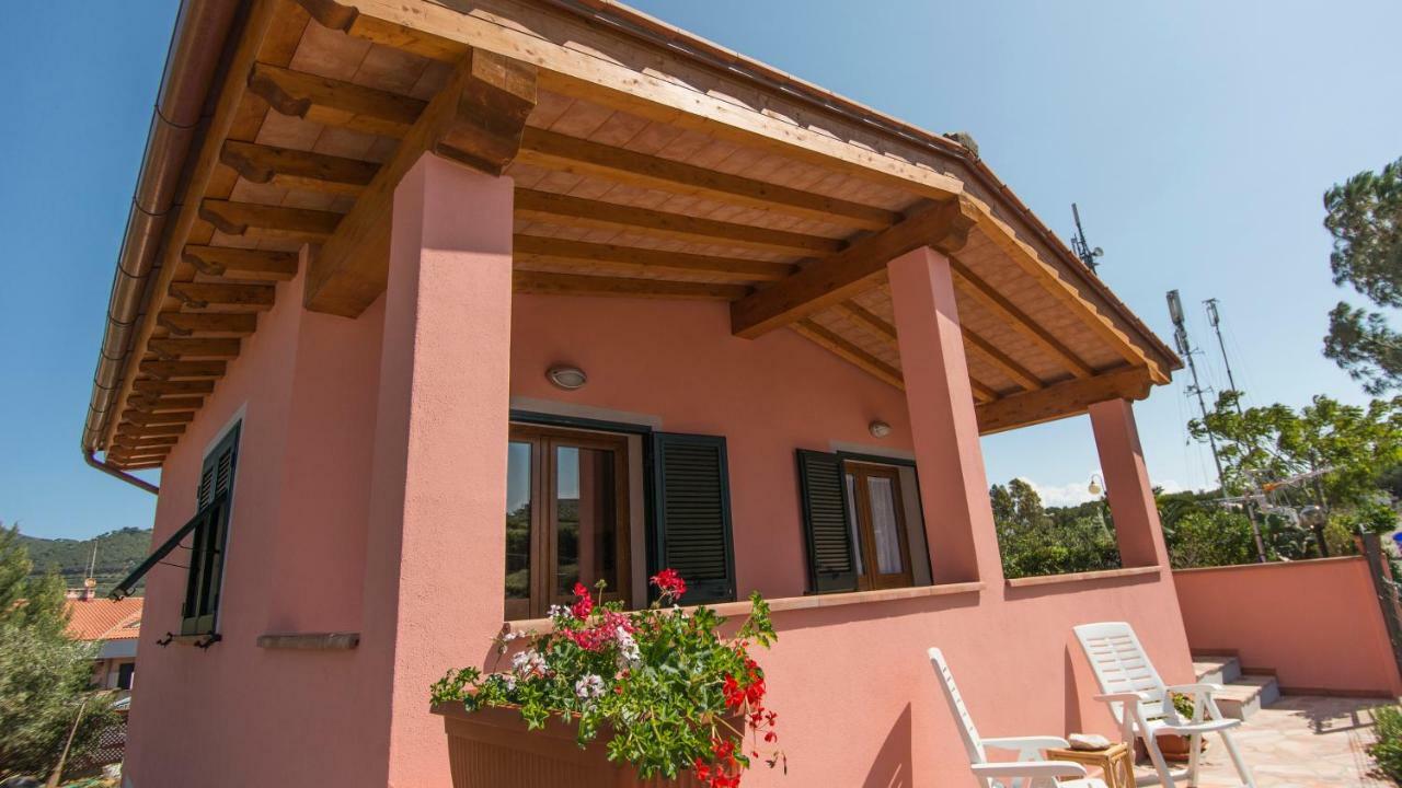 Appartamenti La Casina ポルト・アッズッロ エクステリア 写真