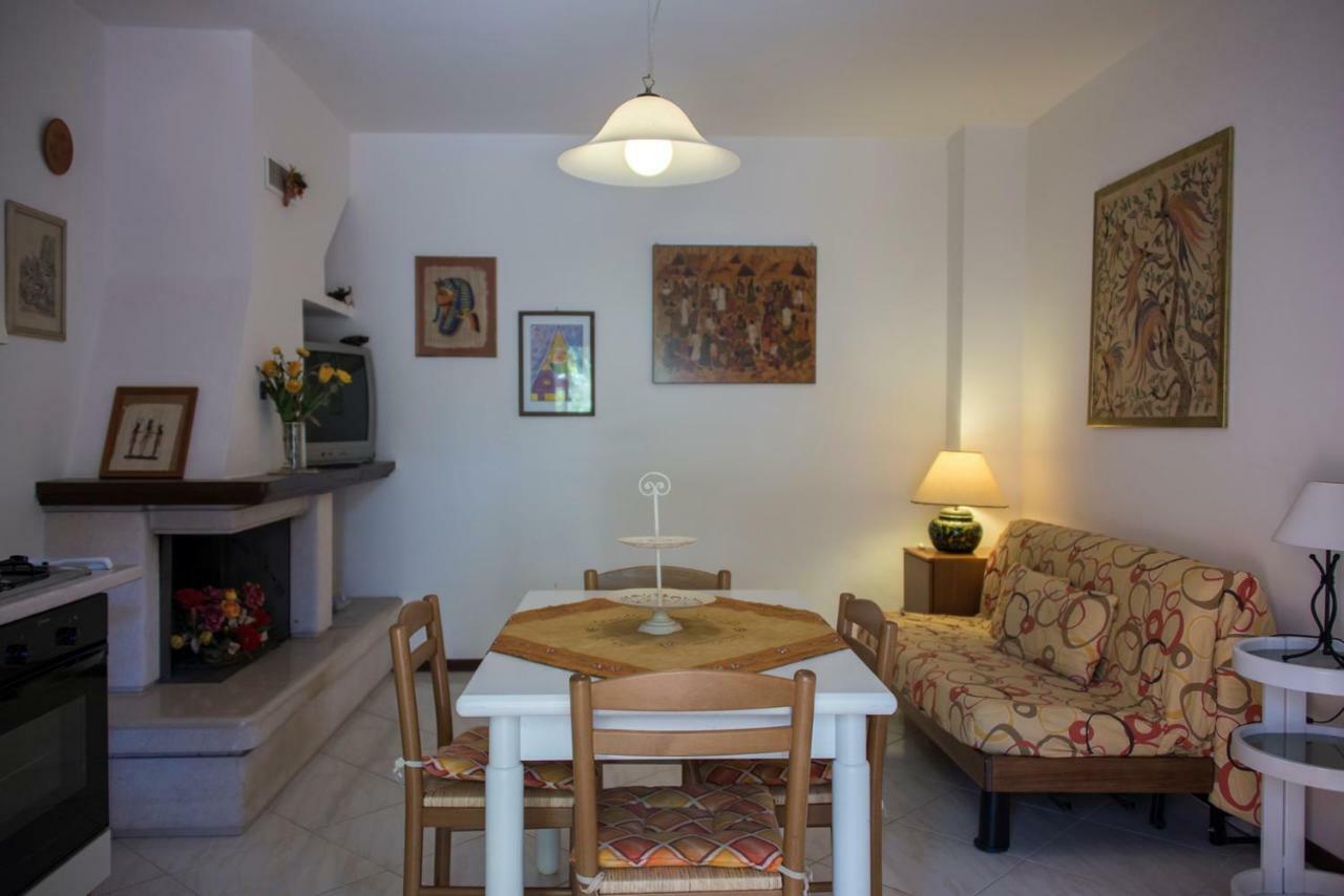 Appartamenti La Casina ポルト・アッズッロ エクステリア 写真